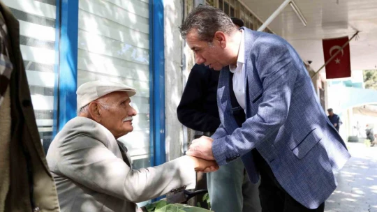Başkan Yetişkin, vatandaşlarla bir araya geldi