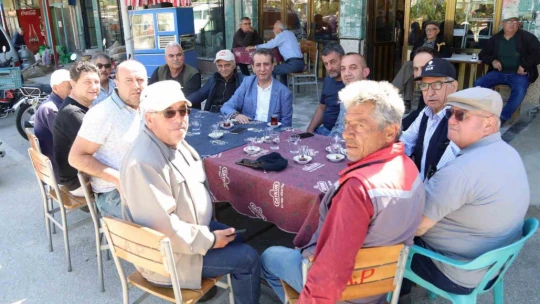 Başkan Yetişkin, vatandaşlarla bir araya geldi