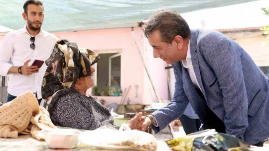 Başkan Yetişkin, vatandaşlarla bir araya geldi