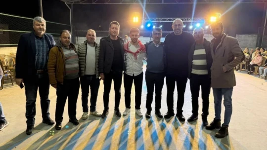 Başkan Zencirci, asker adaylarıyla zeybek oynadı