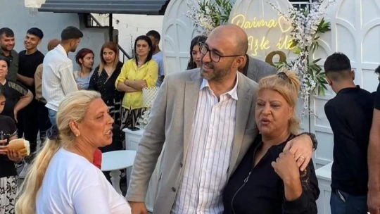 Başkan Zencirci, genç çiftin mutlu günlerine ortak oldu