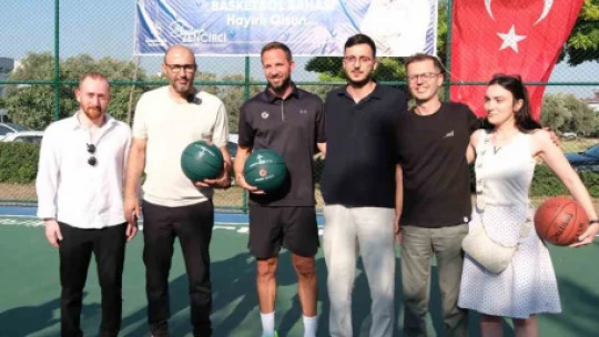 Başkan Zencirci gençlere sözünü tuttu, basket sahasını açtı