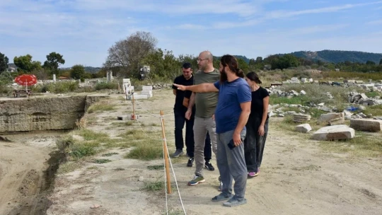 Başkan Zencirci kazı çalışmalarını yerinde inceledi