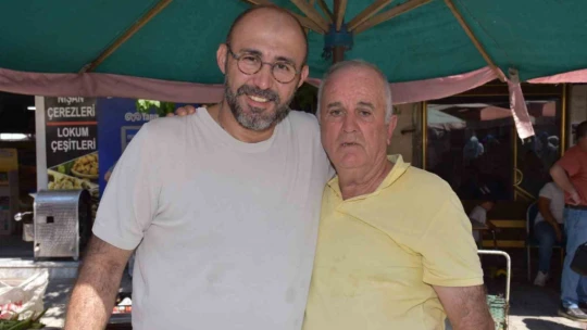 Başkan Zencirci meclis üyeleriyle birlikte Germencik pazarında vatandaşlarla buluştu