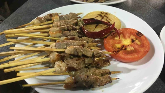 Başkan Zencirci, Ortaklar Çöp Şişi'ne dikkat çekti