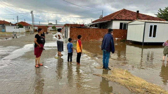 Başkan Zencirci selden etkilenen mahallelerde incelemelerde bulundu