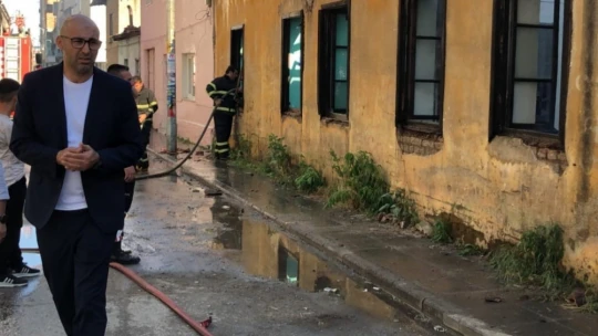 Başkan Zencirci, yangın sonrası incelemelerde bulundu