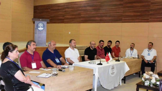 Başkan Zencirci yeni dönemin ilk muhtarlar toplantısını düzenledi