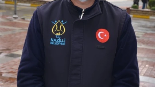 Başkan Özcan'a personelinden pankartlı 'maaş' teşekkürü