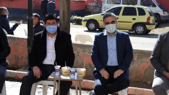 Başkan Özcan'dan merhum muhtara vefa