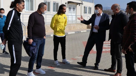 Aydın'a yeni yılın ilk leyleği geldi