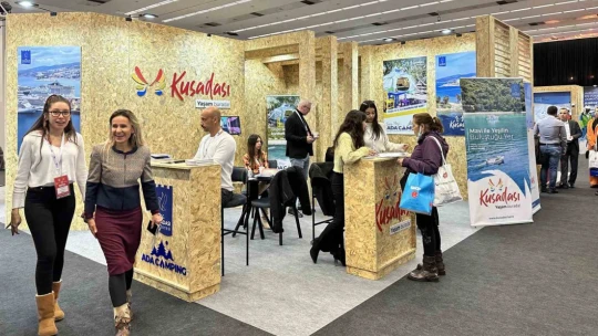Başkent Ankara'da, Kuşadası'na yoğun ilgi