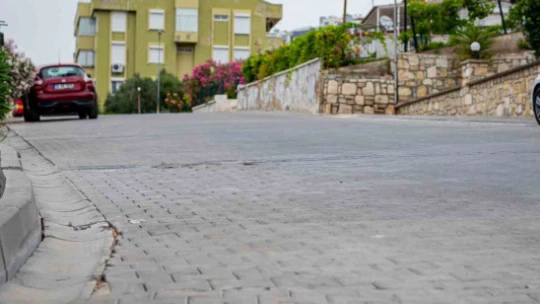 Bayraklıdede Mahallesi'ne yatırımlar sürüyor