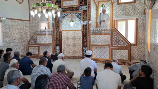 Belen Camii dualarla yeniden ibadete açıldı