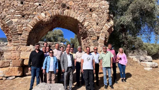 Bin 900 yıllık tarihi meclis, yeniden canlandı