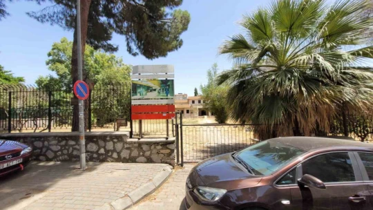 Binlerce kişi ziyarete geliyordu, şimdi çürümeye terk edildi