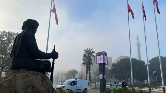 Bir yılda 242 kişi ikametini Aydın'dan aldırdı