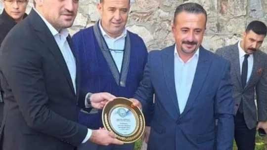 Bıyıklı'da sentetik çim saha sevinci