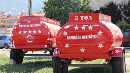 Bozdoğan Belediyesi donanımlı 3 su tankeri aldı
