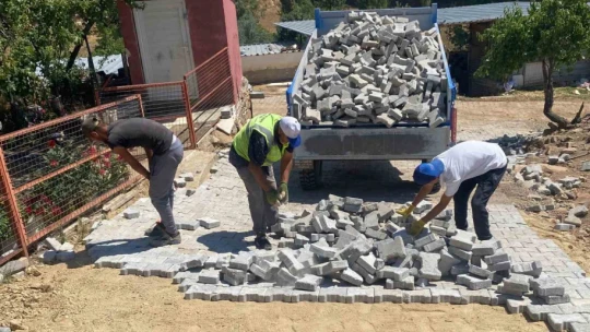 Bozdoğan Belediyesi Yeşilçam mahallesinde çalışmalara devam ediyor