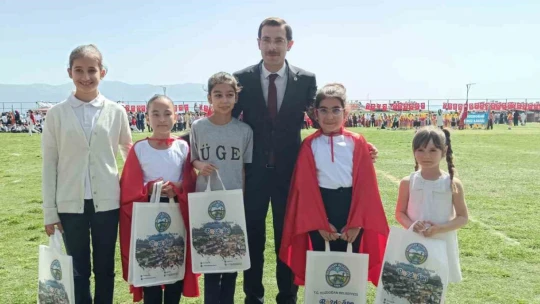 Bozdoğan'da 23 Nisan Coşkusu