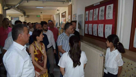 Bozdoğan'da geri dönüşüm malzemelerinden yapılan ürünler sergilendi
