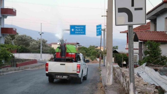 Bozdoğan'da ilaçlama çalışmaları sürüyor