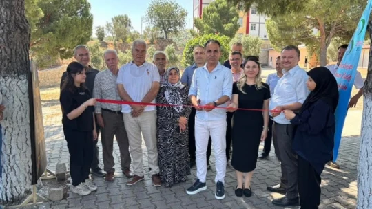 Bozdoğan'da minik ressamlar hünerlerini sergiledi