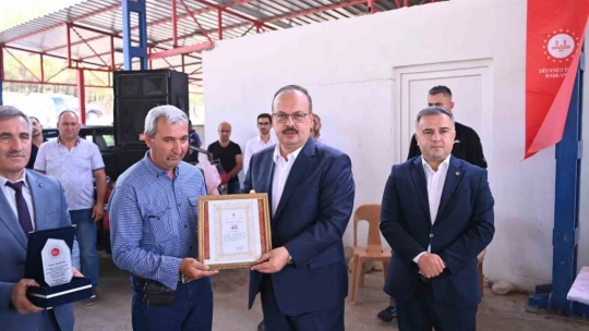 Bozdoğan'da yapımı tamamlanan camii ibadete açıldı