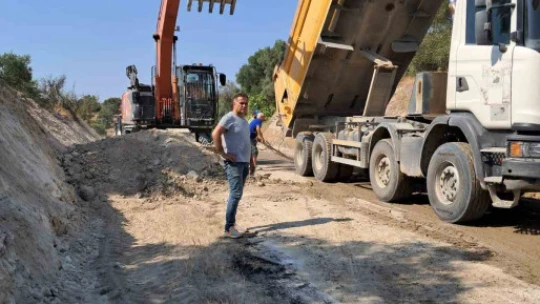 Bozdoğan'da yol çalışmaları sürüyor