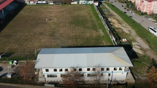 Bozdoğan'daki Gençlik Merkezi'nin yapımı sürüyor