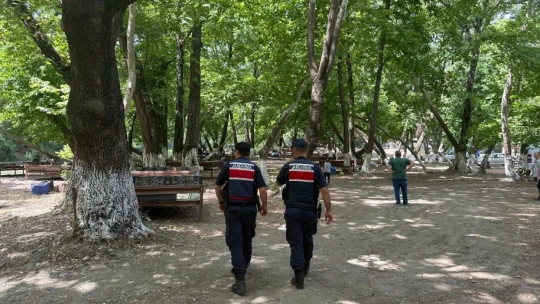 Bozdoğan jandarması vatandaşları uyardı