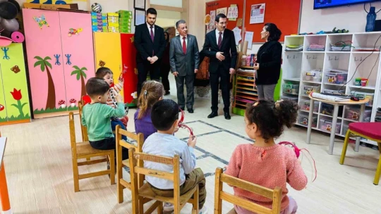 Bozdoğan Kaymakamı Polat, öğrencilerin eğitim süreçlerini yerinde inceledi
