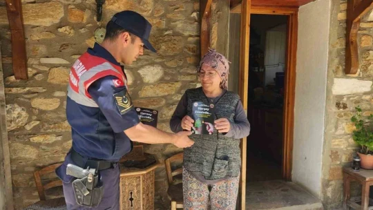 Bu çiçeği koparmanın cezası 557 bin TL