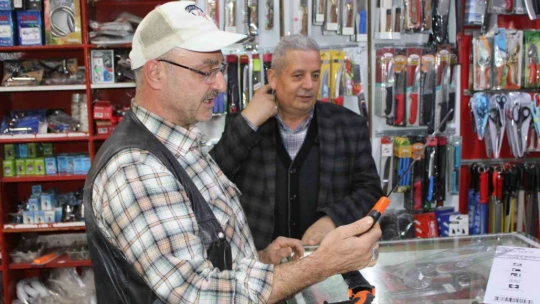 Bu yıl zeytin budama dönemi erken geldi, testere bilemeye talep çoğaldı