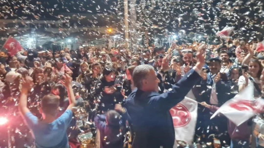 Buharkent Belediye Başkanı Erol güven tazeledi