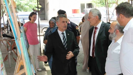 Buharkent Halk Eğitimi Merkezi'nden yıl sonu sergisi