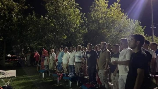 Buharkent'te çeyrek final heyecanını dev ekranda hep birlikte yaşadı