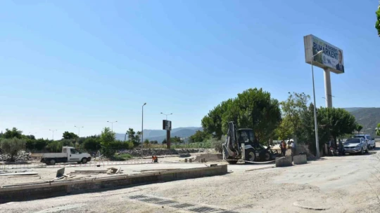Buharkent'te doğalgaz için ilk kazma vuruldu