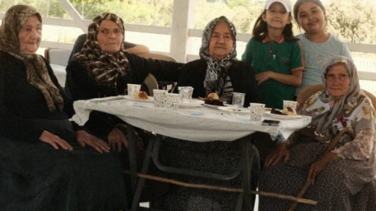 Buharkent'te kuşaklar buluştu