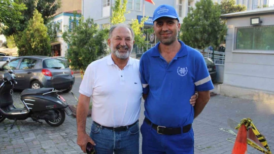 Bulduğu para dolu poşeti, hiç düşünmeden sahibine teslim etti