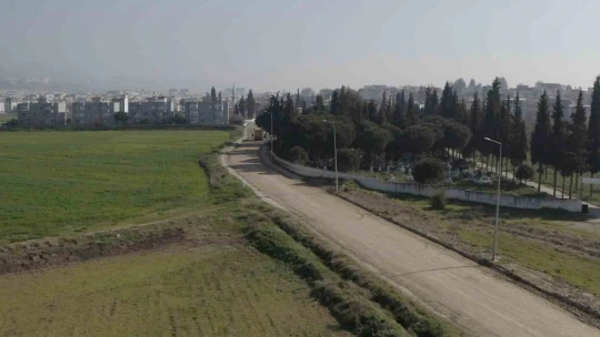 Büyükşehir Belediyesi, yol yapım çalışmaları sürüyor
