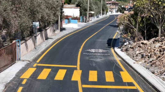 Büyükşehir'den Bozdoğan'da yol yapım çalışması