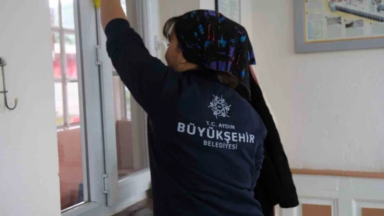 Büyükşehir'den ibadethanelerde temizlik