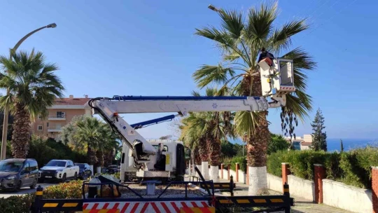 Büyükşehir'den Kuşadası'nın kent estetiğine dokunuş