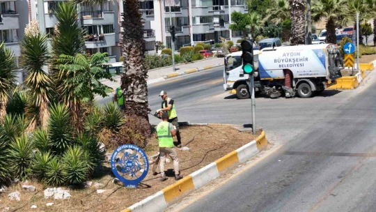 Büyükşehir'den Söke'de bakım ve temizlik çalışması