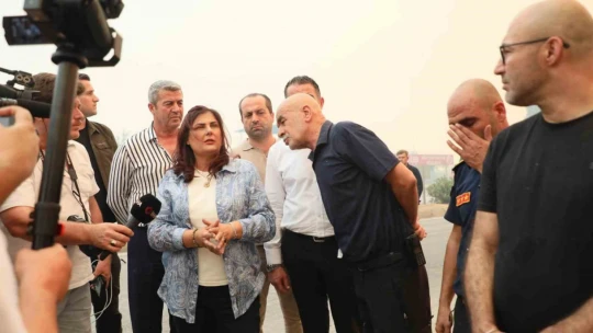 Büyükşehir ekipleri, yangına hızla müdahale etti