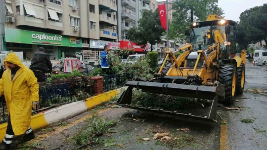 Büyükşehir ekiplerinden anında müdahale