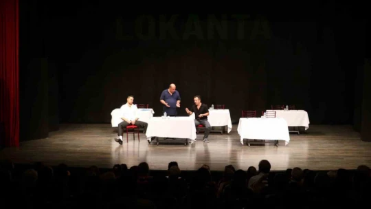 Büyükşehir'in 'Lokanta' tiyatrosu büyük beğeni topladı