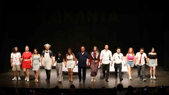 Büyükşehir'in 'Lokanta' tiyatrosu büyük beğeni topladı